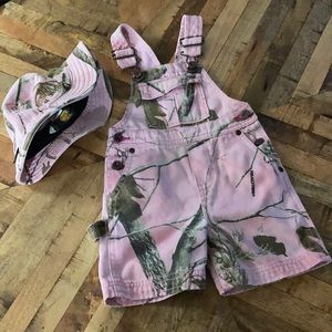 Cabelas baby. 12-18 months